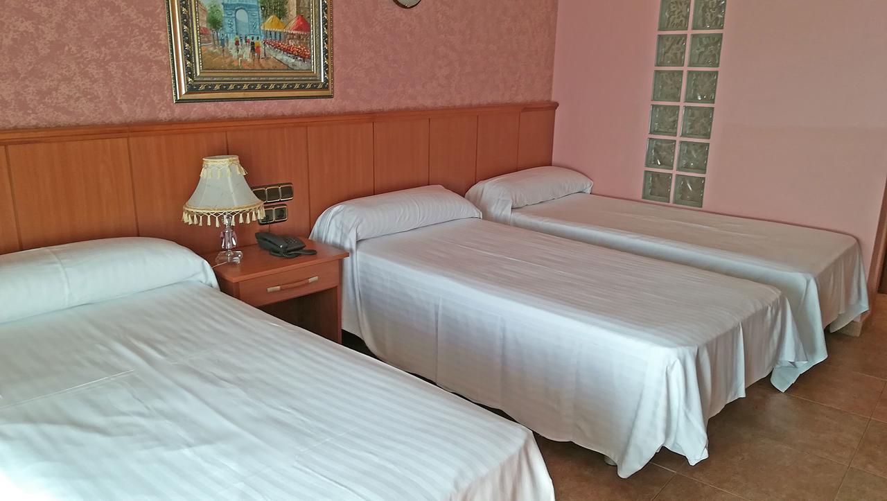 Hotel Real De Castilla Тордесильяс Экстерьер фото