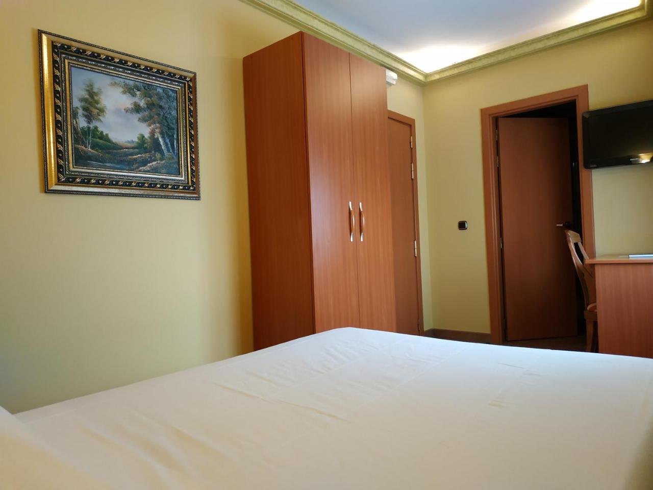 Hotel Real De Castilla Тордесильяс Экстерьер фото