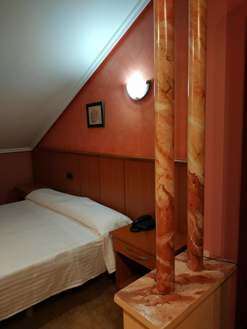 Hotel Real De Castilla Тордесильяс Экстерьер фото
